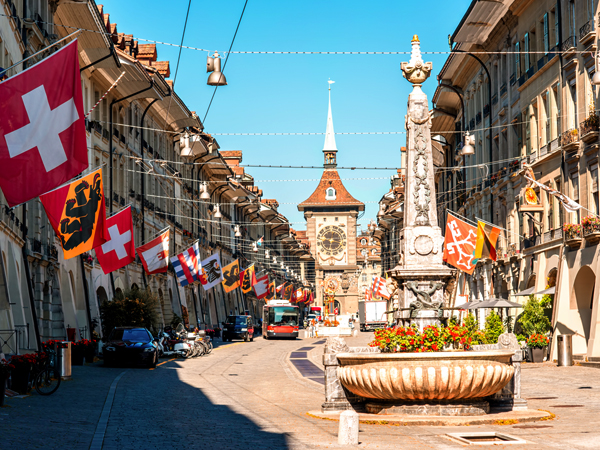 瑞士山水经典5日游（法兰克福） 第 1 天