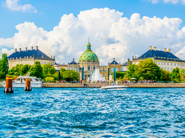 “艺趣童宫”- 丹麦瑞典德国跨海双岛畅享（汉堡） 第 2 天