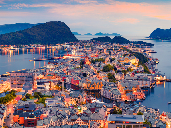 （基尔上下船）盖朗格峡湾＋弗拉姆＋奥勒松 第 5 天