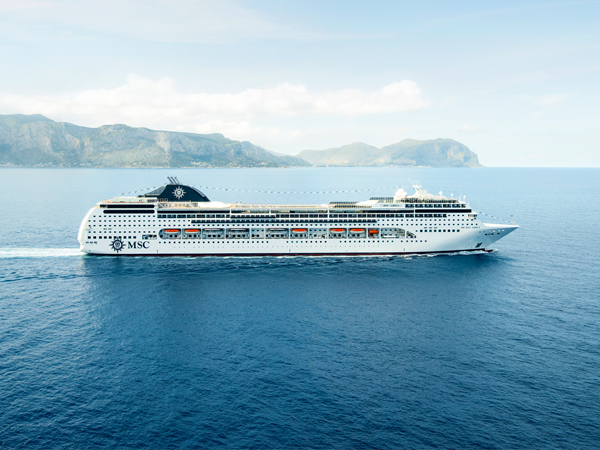 （威尼斯上下船）希腊＋黑山＋意大利 第 8 天