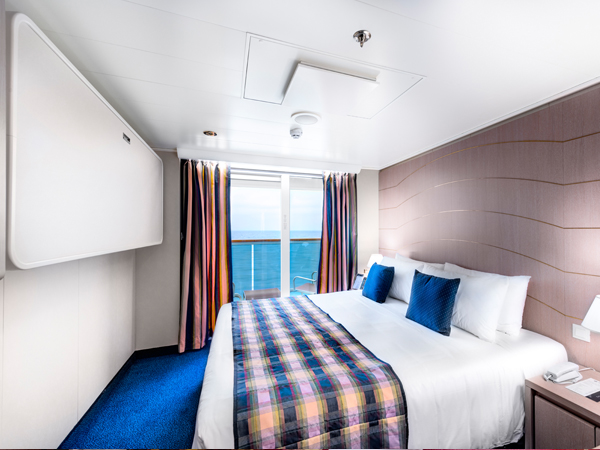 （威尼斯上下船）希腊＋黑山＋意大利 第 1 天