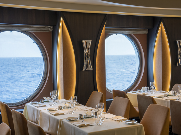 (巴塞罗那上下船）西西里＋马耳他＋意大利＋南法 第 7 天