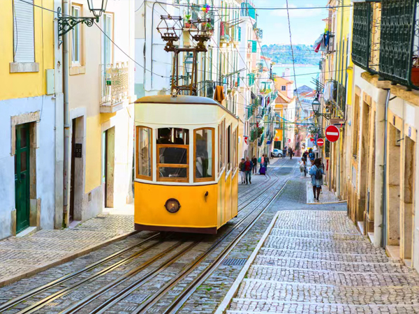 (里斯本上下船）西班牙深度＋意大利＋南法 第 11 天